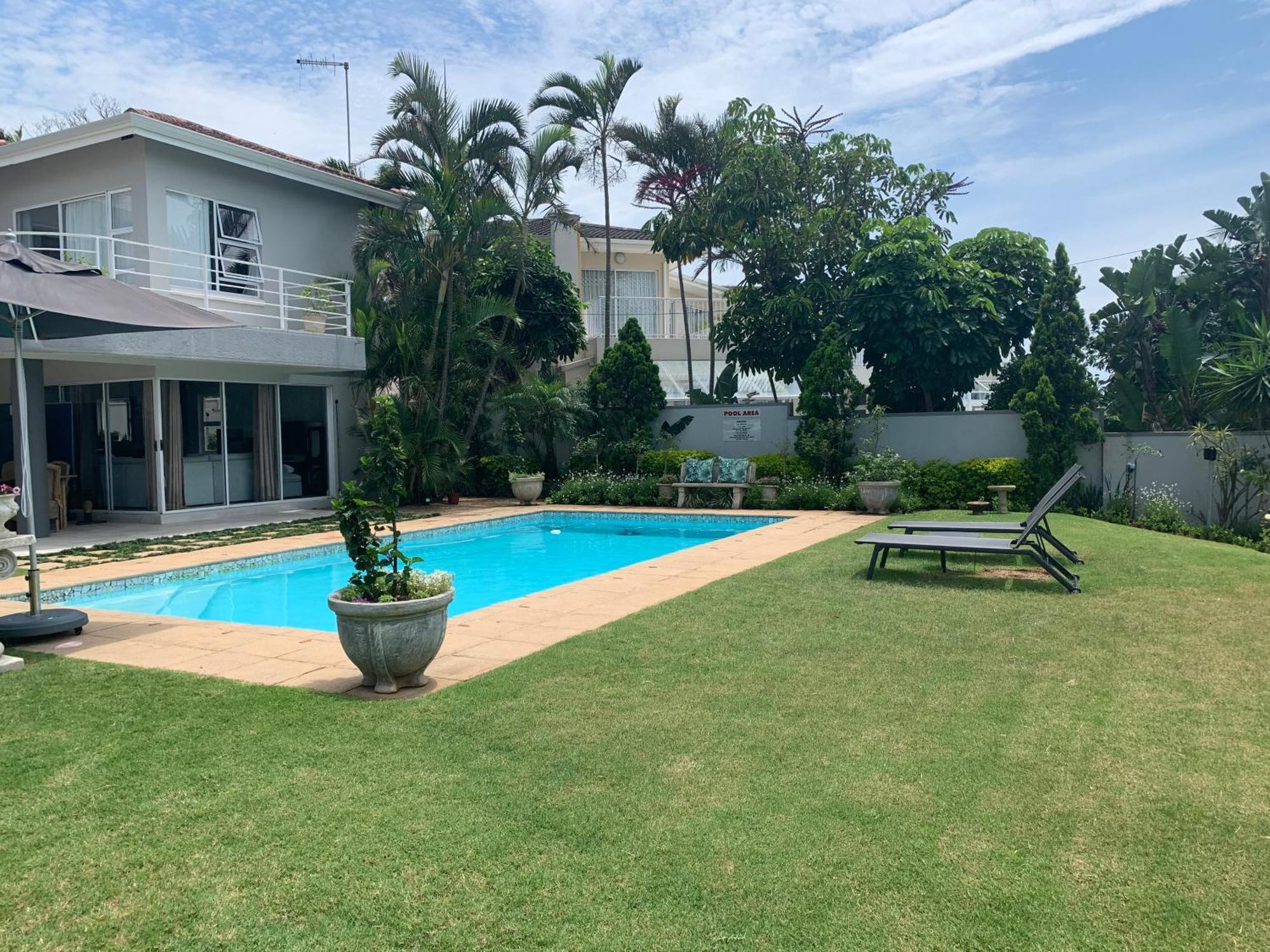 The Cottage On Cordia 2 Bedroom Self Catering 2Km From Umhlanga Beach Durban Exterior foto